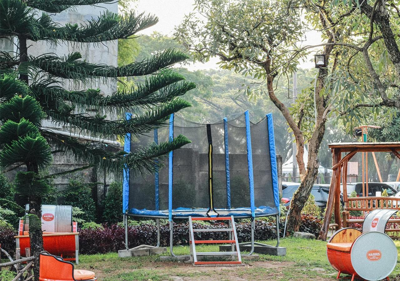 Harris Hotel Sentul City בוגור מראה חיצוני תמונה