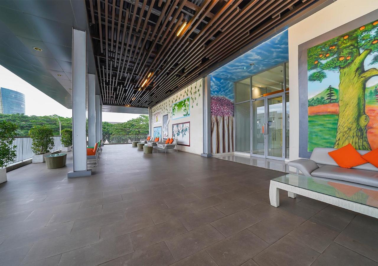 Harris Hotel Sentul City בוגור מראה חיצוני תמונה