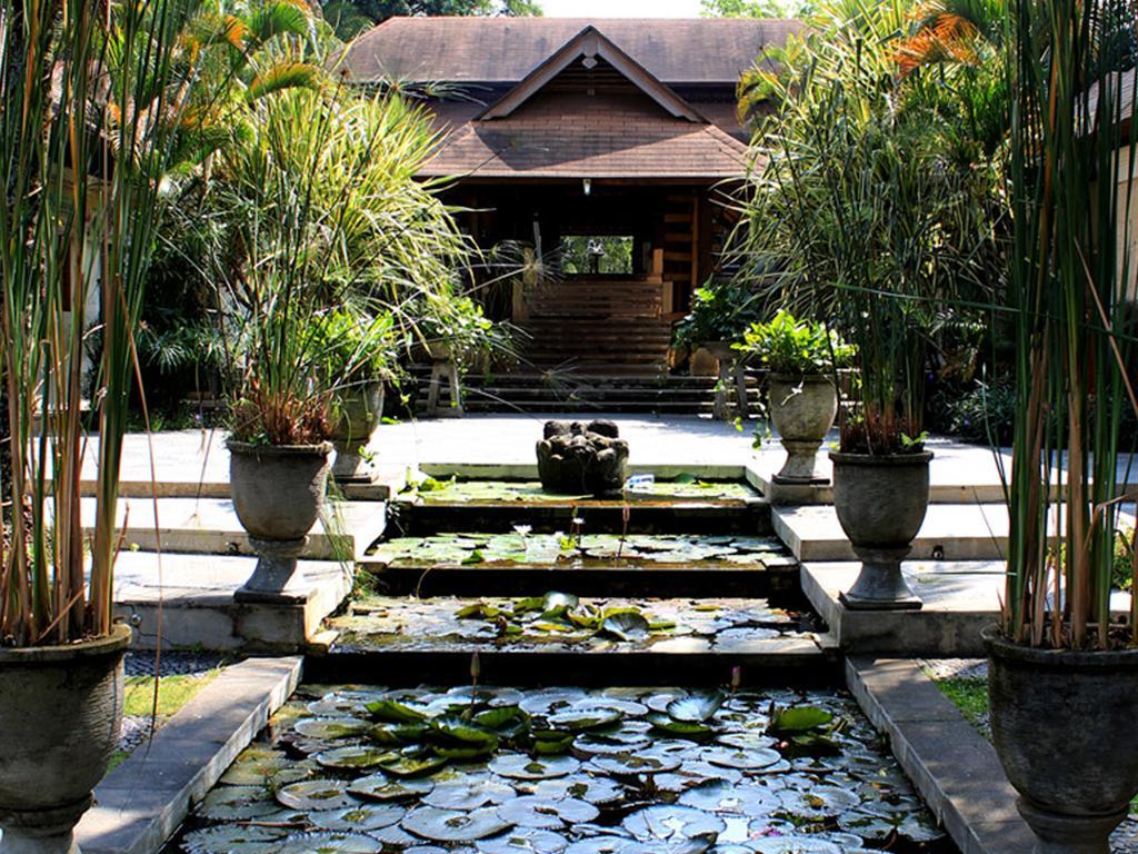 Harris Hotel Sentul City בוגור מראה חיצוני תמונה