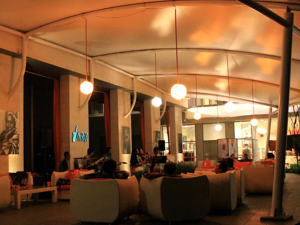 Harris Hotel Sentul City בוגור מראה חיצוני תמונה